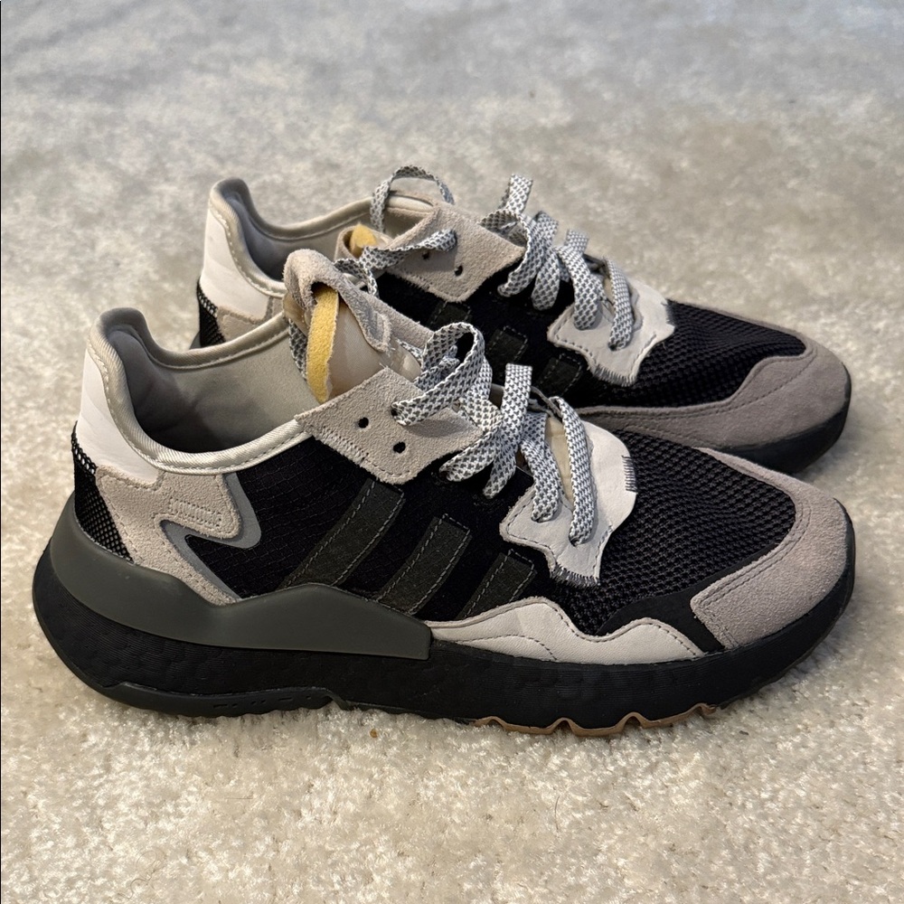SOLD Adidas Nite jogger 3M Grey Pack - Carbon Black and Cream